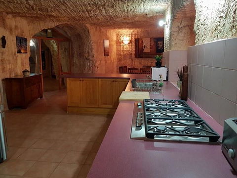 Zen Underground B&B - Australian Directory 16