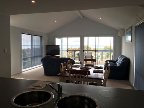 Kangaroo Island Bayview Villas - Australian Directory 16
