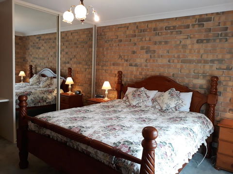 Acacia Apartments - Australian Directory 10