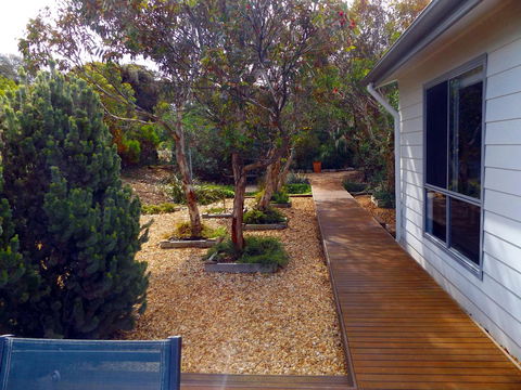 Coorong Waterfront Retreat - Australian Directory 18