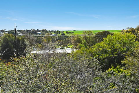 Port Of Call - Australian Directory 6