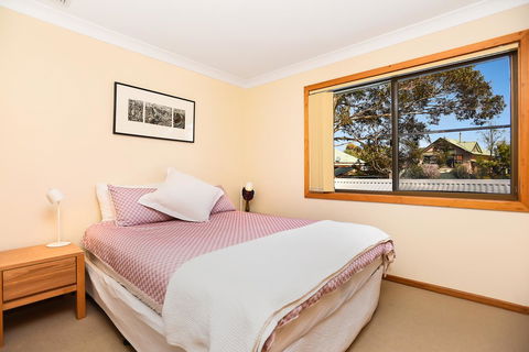 Port Of Call - Australian Directory 15