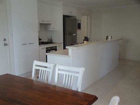 White Sands Retreat - Australian Directory 3