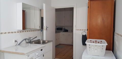 Unit In Marion - Australian Directory 4