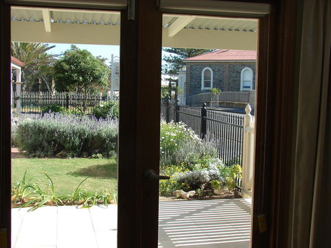 Trafalgar Premium Vintage Suites - Australian Directory 19