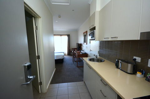 Quest Whyalla - Australian Directory 6