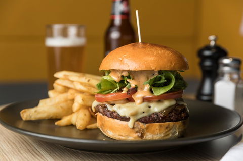 Rydges Pit Lane - Australian Directory 9