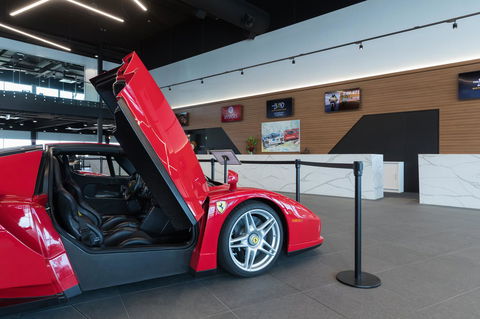 Rydges Pit Lane - Australian Directory 2