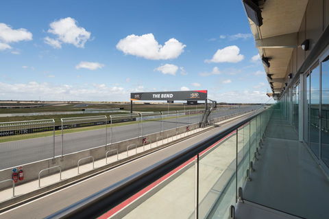 Rydges Pit Lane - Australian Directory 1