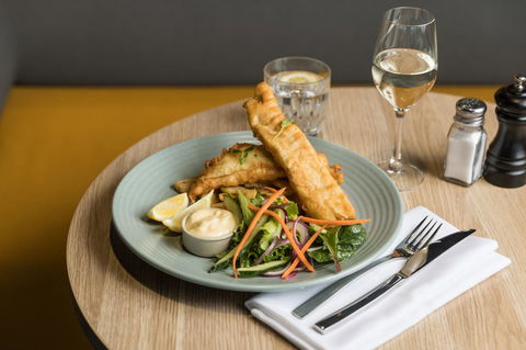 Rydges Pit Lane - Australian Directory 8