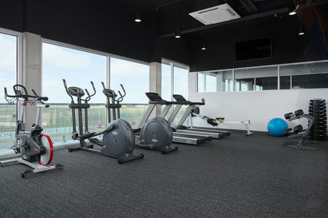Rydges Pit Lane - Australian Directory 21
