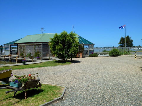Boat Haven Studios - Australian Directory 6