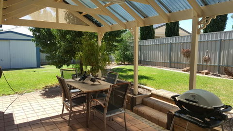 Jacaranda Homestay - Australian Directory 18