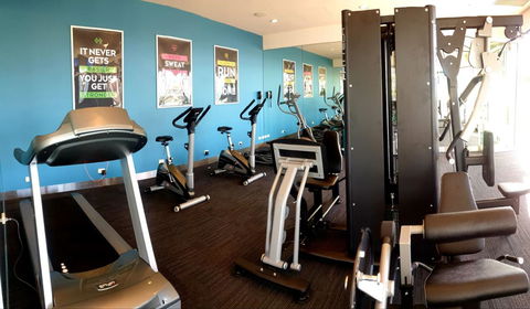 Port Lincoln Hotel - Australian Directory 21