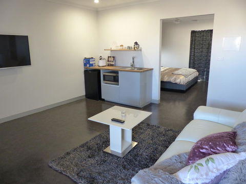 Great Northern Lodge - Australian Directory 29