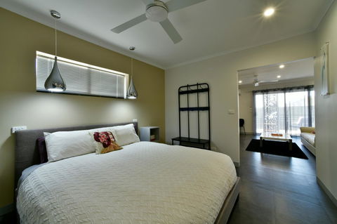Great Northern Lodge - Australian Directory 4