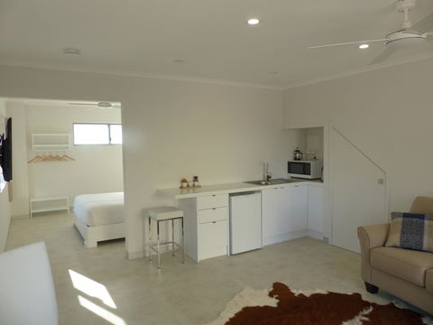 Great Northern Lodge - Australian Directory 26
