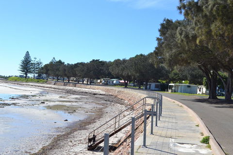 Moonta Bay Caravan Park - Australian Directory 29