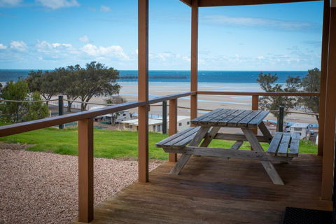 Moonta Bay Caravan Park - Australian Directory 23