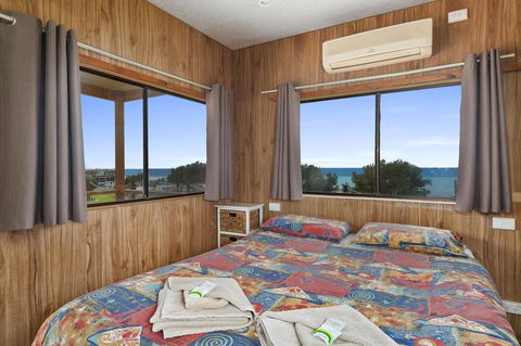 Moonta Bay Caravan Park - Australian Directory 11