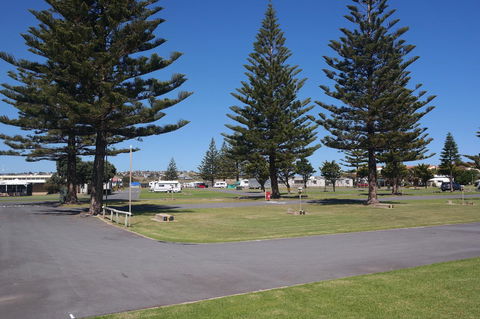 Moana Beach Tourist Park - Australian Directory 10