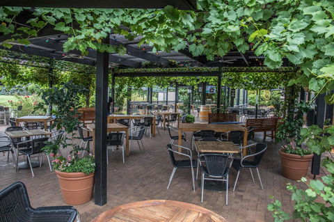 Mick O'Sheas - Australian Directory 38