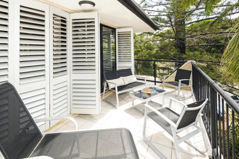 Julians Apartments - Australian Directory 22