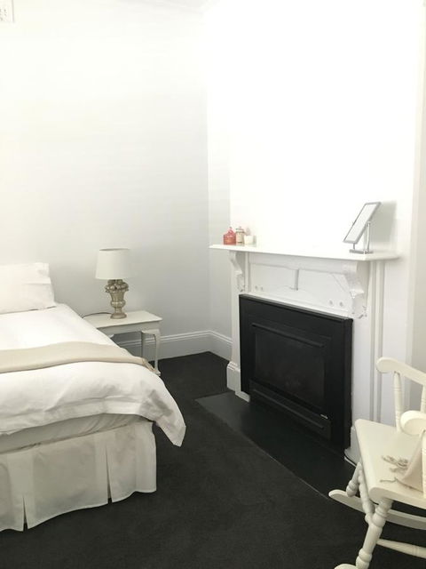 99 Hill Street Apartments - Australian Directory 3