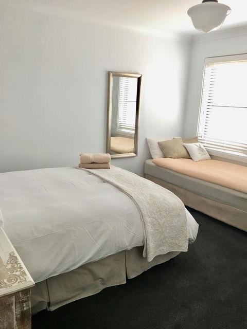 99 Hill Street Apartments - Australian Directory 5
