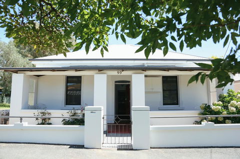 99 Hill Street Apartments - Australian Directory 0
