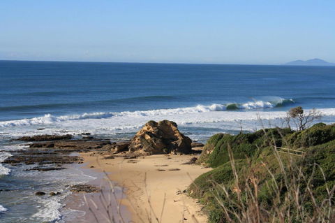 Valla's Beach House - Australian Directory 25