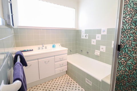 Coastal Horizons Beach House - Australian Directory 11