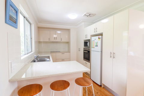 Coastal Horizons Beach House - Australian Directory 5