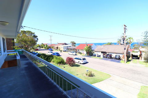 Coastal Horizons Beach House - Australian Directory 9
