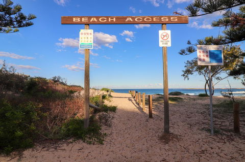 Coastal Horizons Beach House - Australian Directory 18