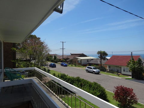Coastal Horizons Beach House - Australian Directory 14