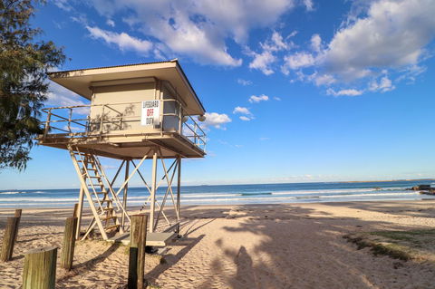 Coastal Horizons Beach House - Australian Directory 7