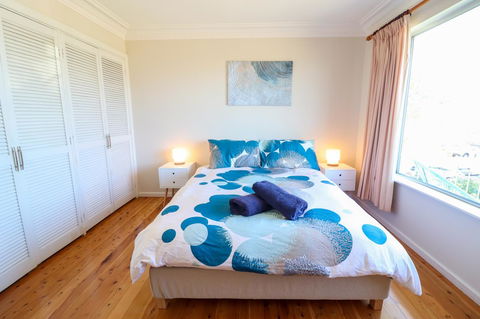 Coastal Horizons Beach House - Australian Directory 3