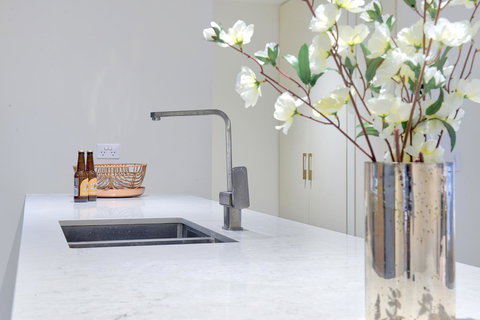 CBD Luxury New 2 Bedrooms Next To Darling Habour - Australian Directory 13