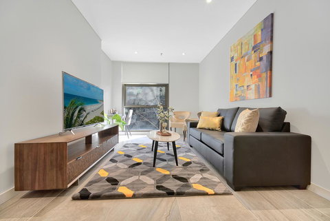 CBD Luxury New 2 Bedrooms Next To Darling Habour - Australian Directory 0
