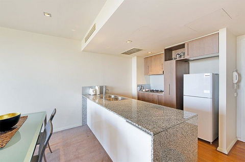 Wyndel Apartments North Sydney - Harbour Watch - Australian Directory 7