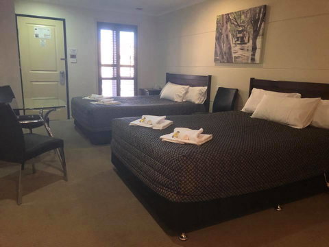 Balranald Club Motel - Australian Directory 0