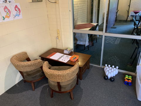 Pine Tree Motel - Australian Directory 37
