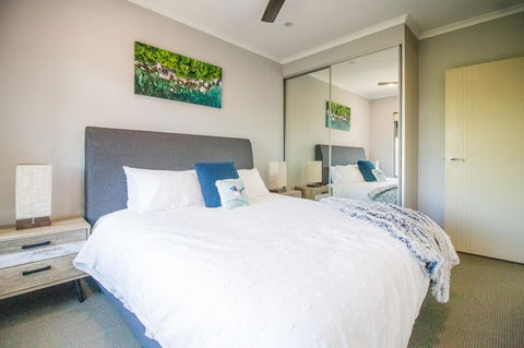 ZEN BY THE WATER - Esplanade Darwin Retreat - Australian Directory 14