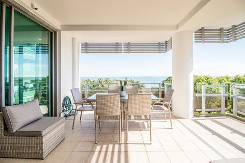 ZEN BY THE WATER - Esplanade Darwin Retreat - Australian Directory 39