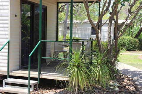 Kakadu Lodge - Australian Directory 43