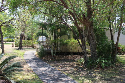 Kakadu Lodge - Australian Directory 44
