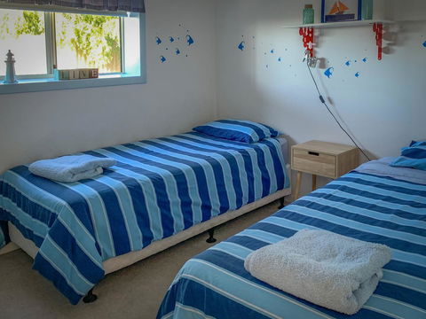 Seascape - Australian Directory 10