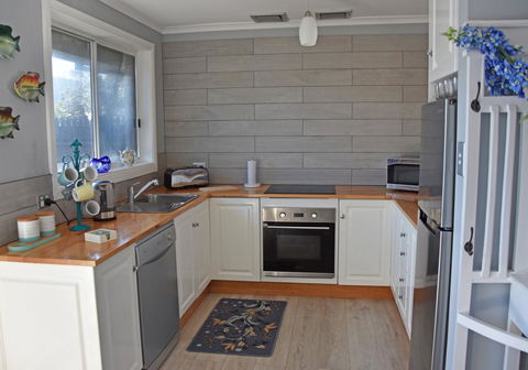 Beach Life Retreat - Australian Directory 10