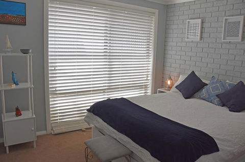 Beach Life Retreat - Australian Directory 8